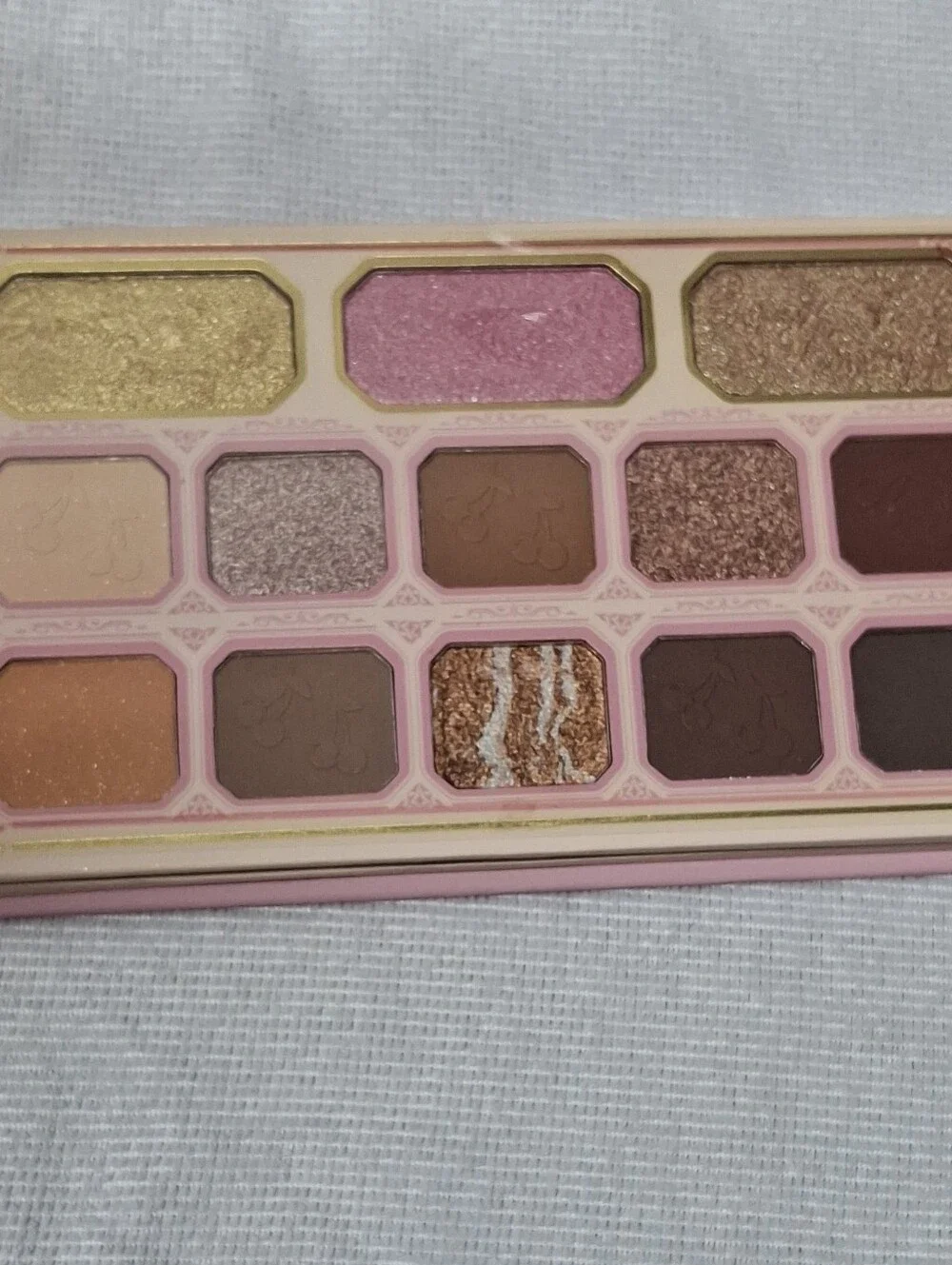 Sweet Cherry Pie Pink Eyeshadow & Face Palette